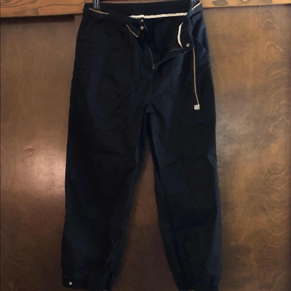 The North Face Black Pants with Cream Trim - Picture 4 of 6